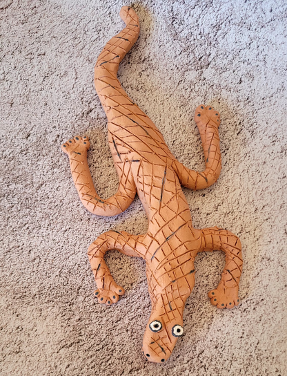 Gecko made of clay - handmade