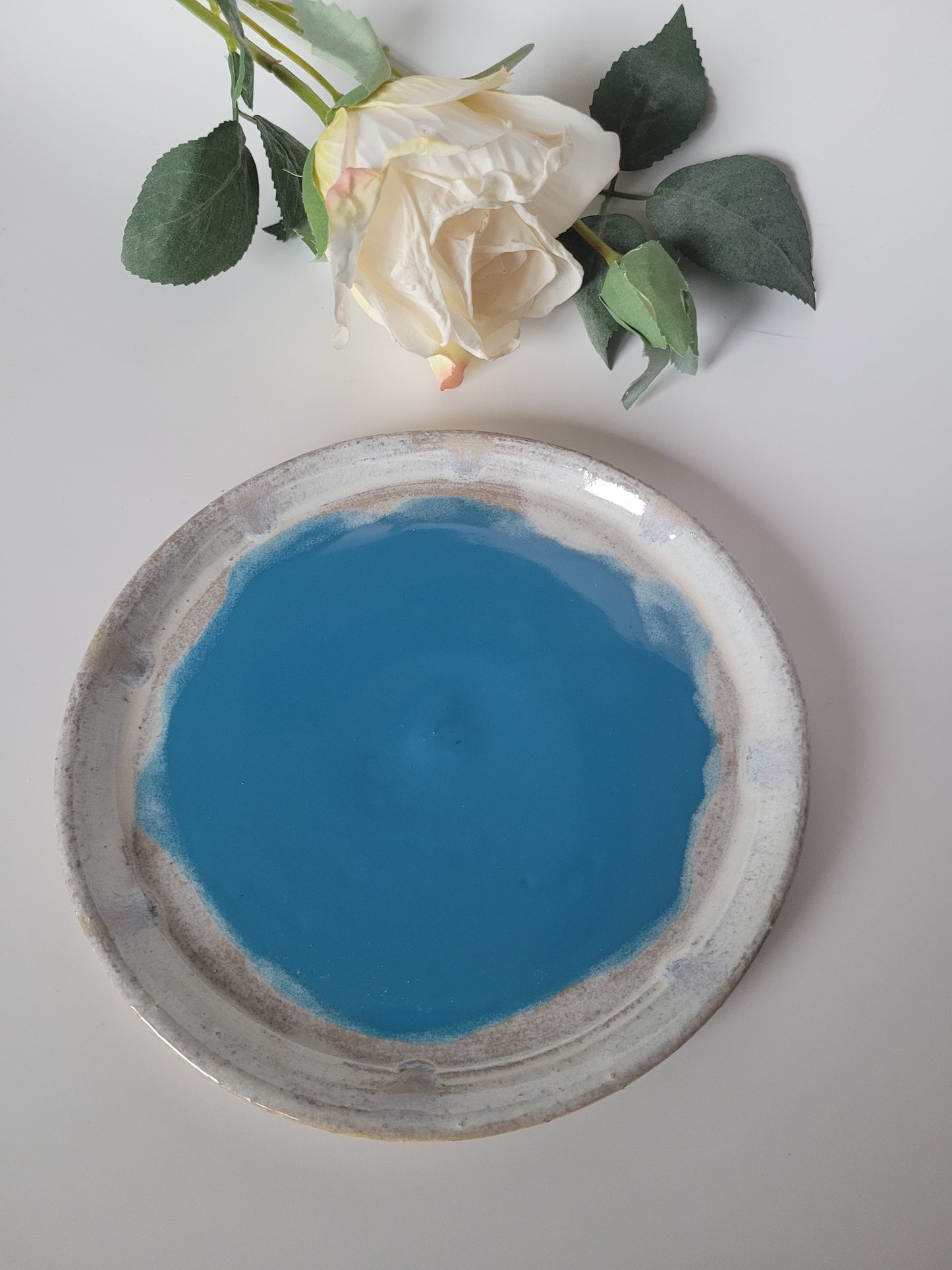 Keramik-Set in Ozeanblau – handgedreht & einzigartig