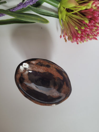 Special egg cup horizontal – handmade ceramic, glazed.
