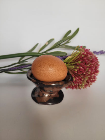 Special egg cup horizontal – handmade ceramic, glazed.