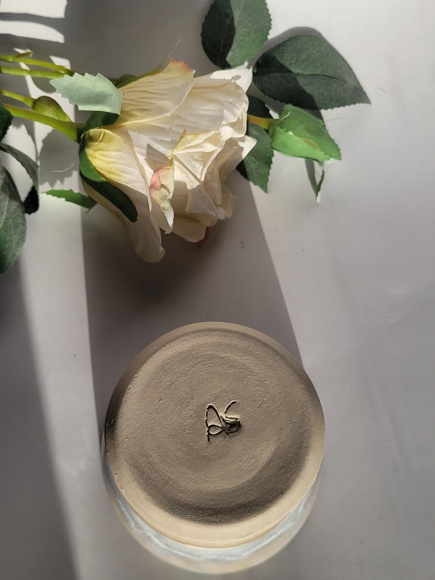 Keramik-Set in Ozeanblau, bestehend aus Becher und Müslischale, handgedreht und einzigartig