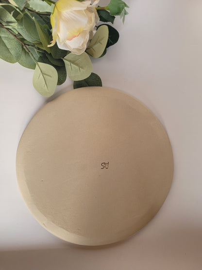 Handgefertigter Keramik-Pizzateller – „Blaues Pizza Slice“ Design